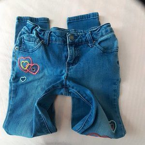 CAT & JACK JEANS WITH EMBROIDERED HEARTS SIZE 10
